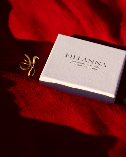 Елегантна каблучка "Нескінченність"