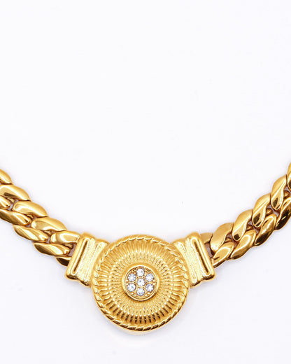 Стильне кольє з блискучими каменями