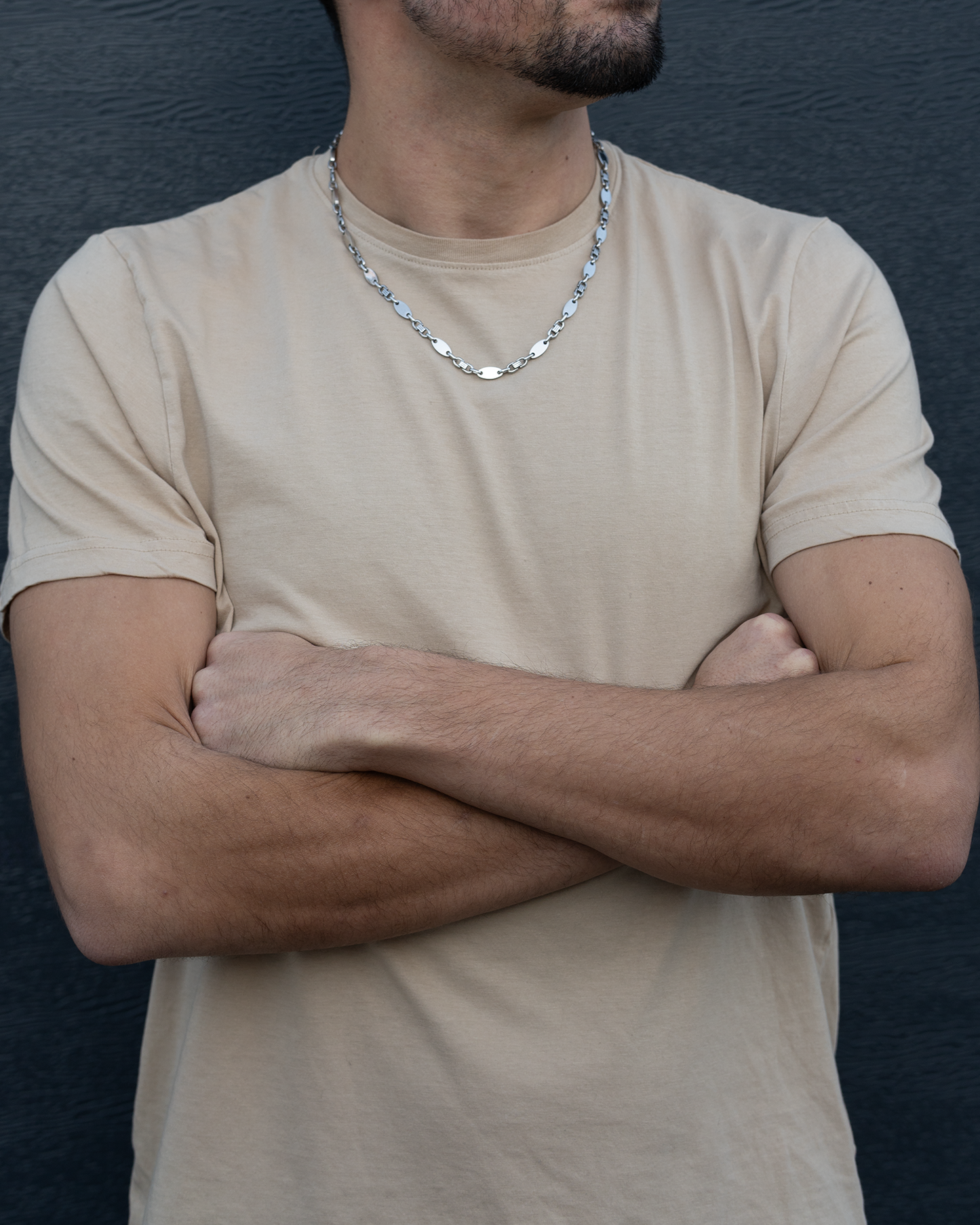 Moderne Plattenkette in Silber