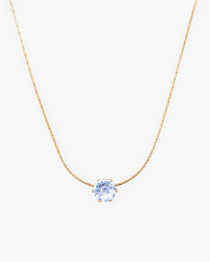 Schlichte Kette mit klarem Stein